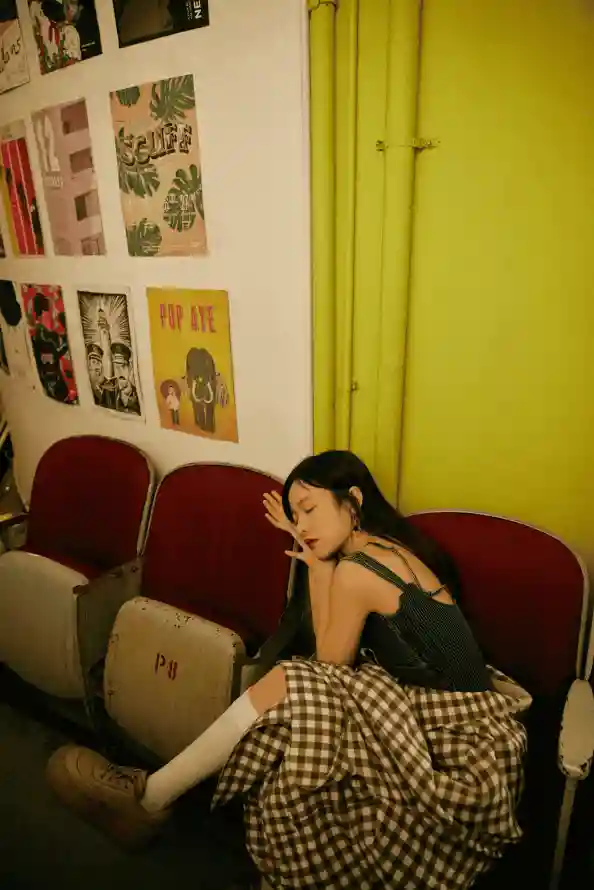 欧美日韩在线亚洲二区综二_久久久精品94久久精品_中文字幕在线播放等等.